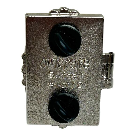 Owl Crate Naomi Novak Spinning Silver Collectible Book Pin Series Number Seven - Picture 3 of 6